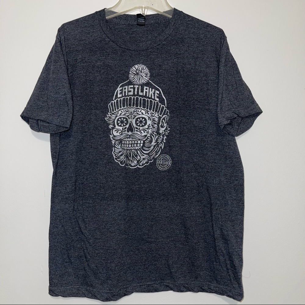 Tultex, men’s medium dark gray shirt graphic